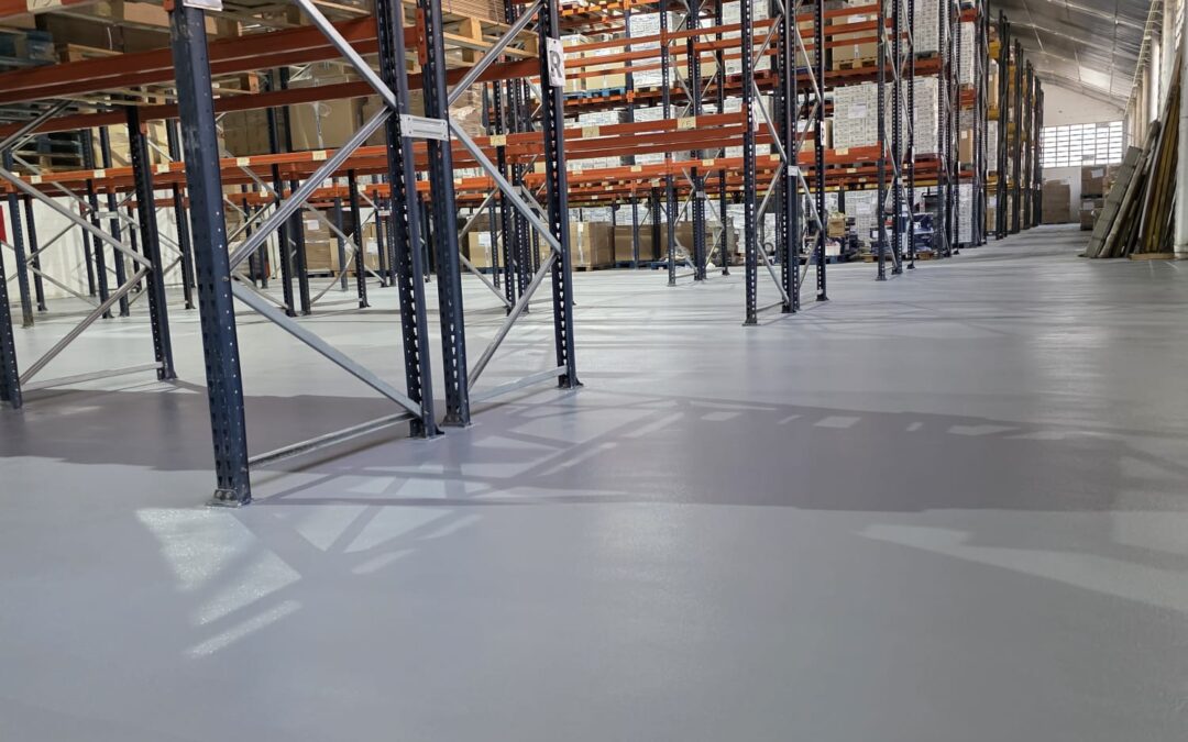Pavimentación con resina epoxi continua