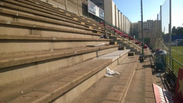 Renovación de las Gradas en el Campo de Fútbol2